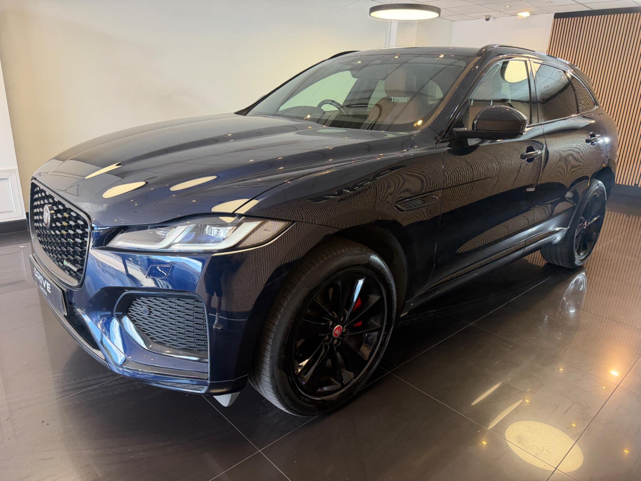 Jaguar F-PACE